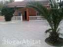 Chalet en venta en Chiva
