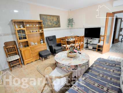 Casa en venta en Burjassot