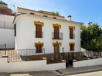 Chalet en venta en Pinos Genil