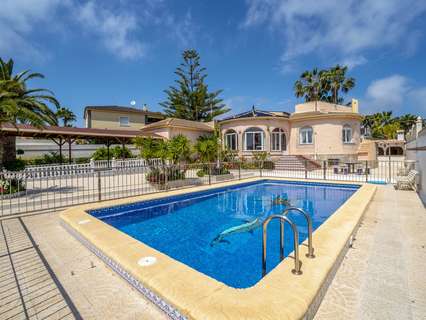 Villa en venta en Torrevieja