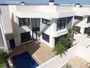 Villa en venta en Torrevieja zona Torrevieja