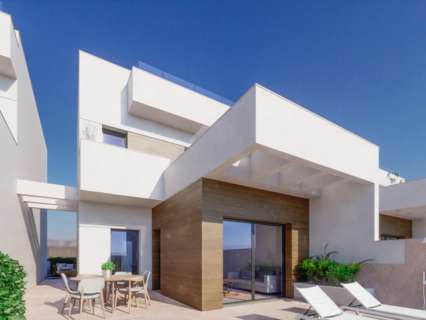 Villa en venta en Los Montesinos zona La Herrada