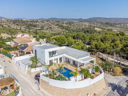 Villa en venta en Teulada zona Moraira