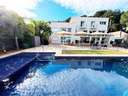 Villa en venta en Dénia zona Tossal Gross rebajada