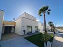Villa en venta en Monforte del Cid zona Font del llop