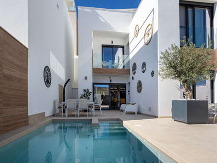 Villa en venta en Benijófar zona Benijófar