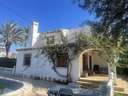 Villa en venta en Orihuela zona Cabo Roig rebajada