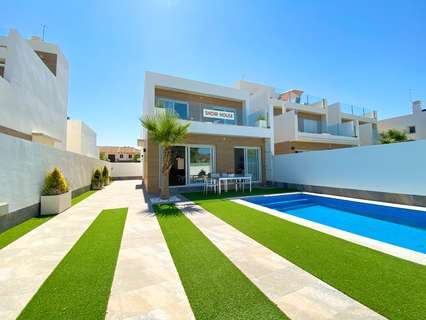 Villa en venta en San Pedro del Pinatar