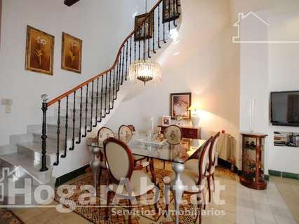 Casa en venta en Oliva