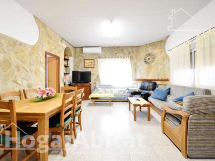 Chalet en venta en Simat de la Valldigna