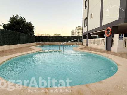 Piso en venta en Piles