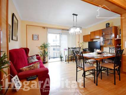 Piso en venta en Oliva