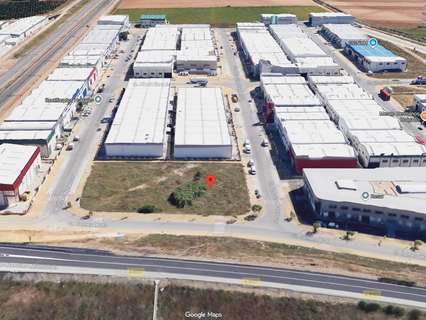 Parcela industrial en venta en La Rinconada