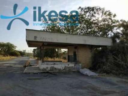 Nave industrial en venta en Lucena del Puerto