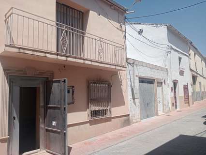 Casa en venta en Mengíbar
