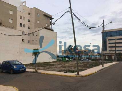 Parcela urbana en venta en Vícar