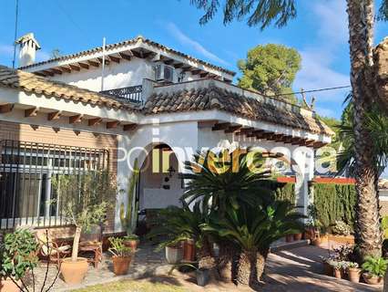 Casa en venta en Riba-roja de Túria