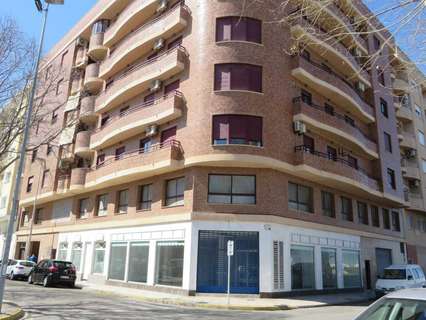 Local comercial en venta en Oliva