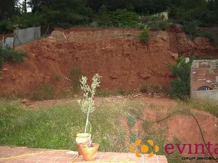 Parcela rústica en venta en Vallirana