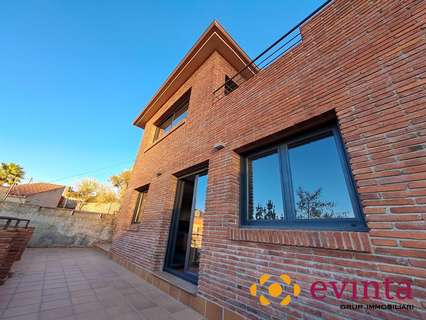 Casa en venta en Cervelló, rebajada