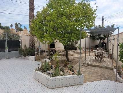Chalet en venta en Torrevieja