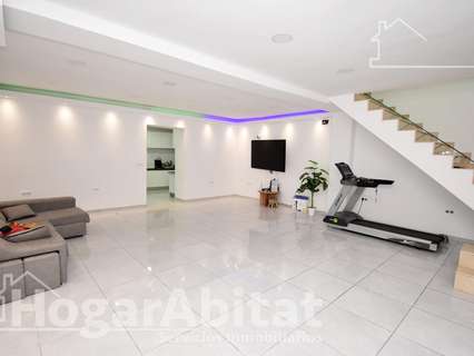 Casa en venta en Alzira