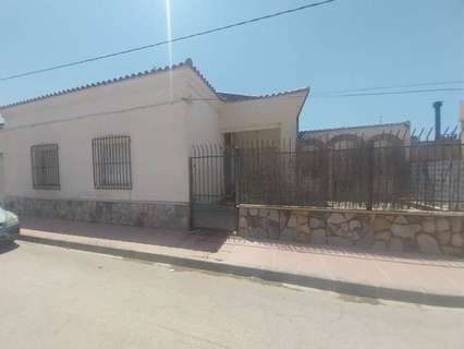 Casa en venta en Algueña