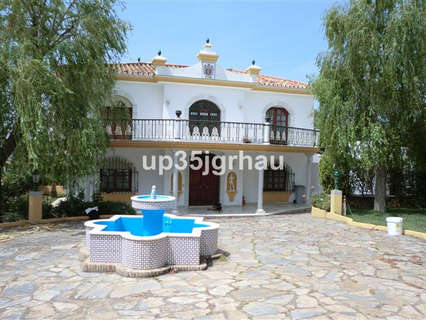 Chalet en venta en Estepona rebajado