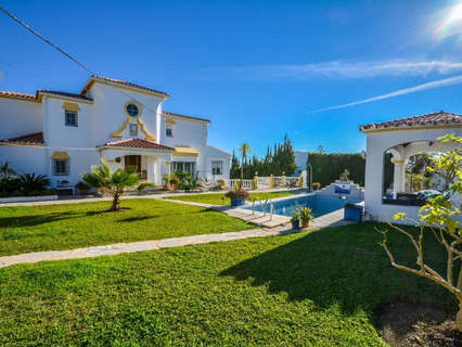 Chalet en venta en Estepona