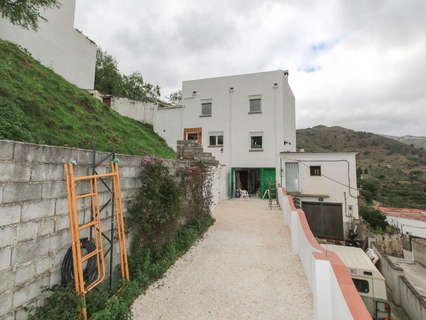 Casa en venta en Tolox