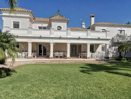 Chalet en venta en Estepona