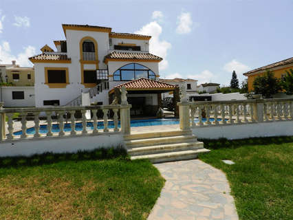 Chalet en venta en Los Barrios