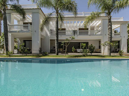 Chalet en venta en Estepona