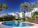 Apartamento en venta en Estepona