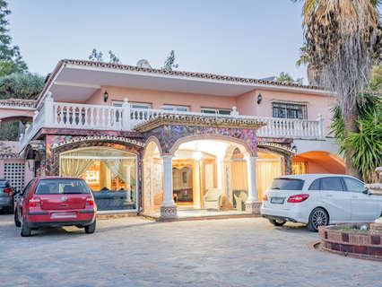 Chalet en venta en Benalmádena
