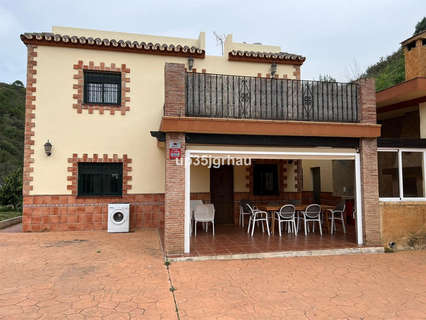 Chalet en venta en Estepona