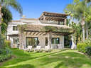 Chalet en venta en Estepona