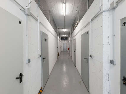Nave industrial en venta en Marbella