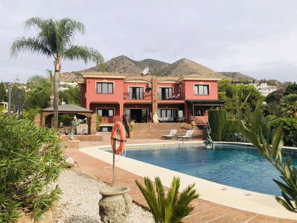 Chalet en venta en Benalmádena