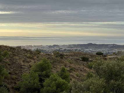 Parcela rústica en venta en Mijas