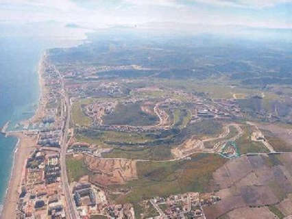 Parcela rústica en venta en Manilva