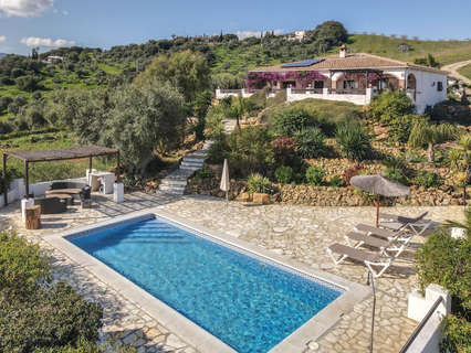 Chalet en venta en Alozaina