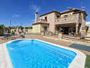 Chalet en venta en Arriate