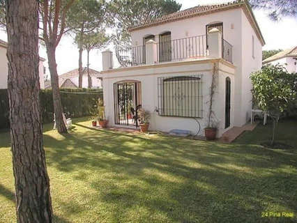 Chalet en venta en Estepona