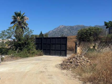Parcela rústica en venta en Marbella
