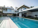 Chalet en venta en Estepona