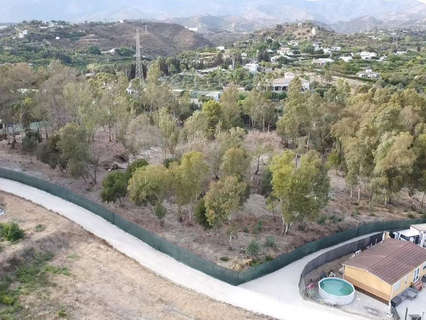 Parcela rústica en venta en Estepona