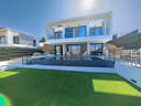 Chalet en venta en Estepona rebajado