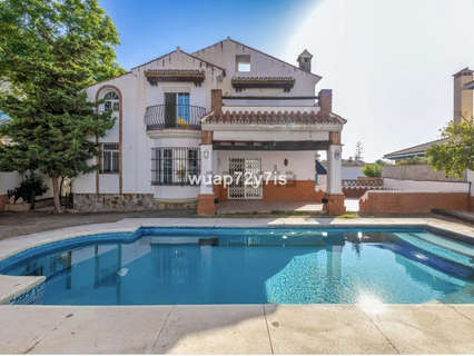 Chalet en venta en Benalmádena