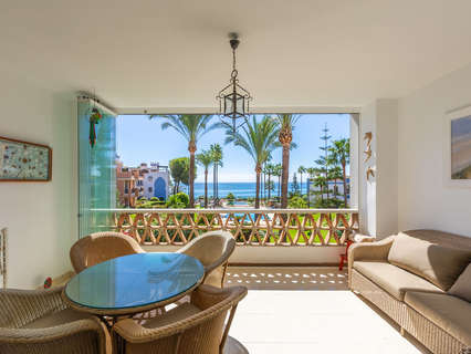 Apartamento en venta en Estepona
